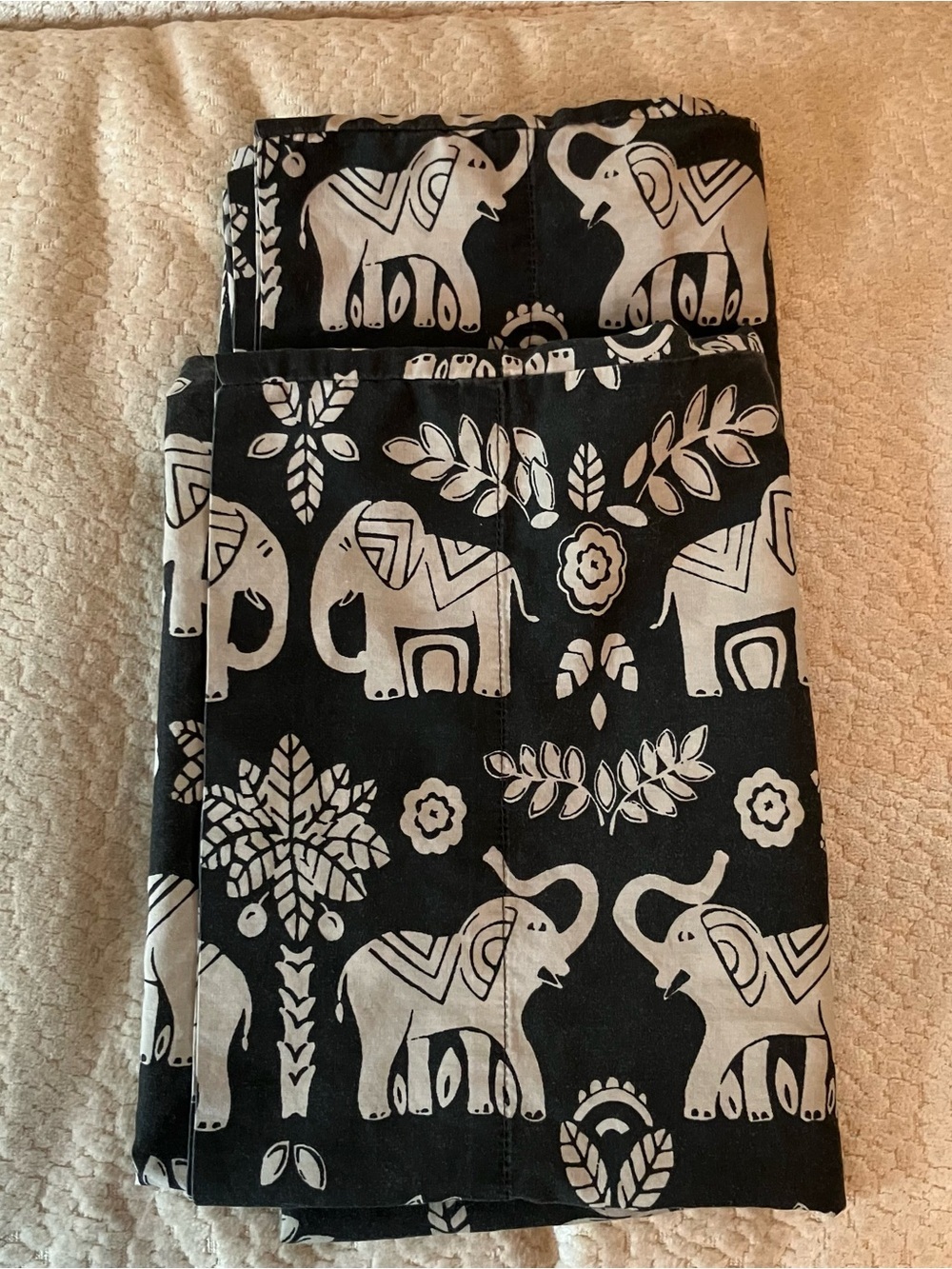 The Company Store Elephant Pillowcases (2) Standard Gray Block Print Boho Cotton